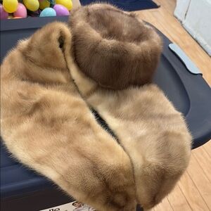 Luxurious Fur Scarf and Hat Set